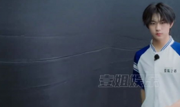 张子墨,跨界艺术家的多元探索与独特魅力